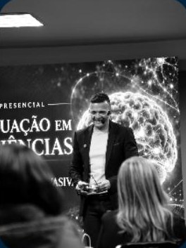 Dr. Alexandre Barbosa em encontro presencial